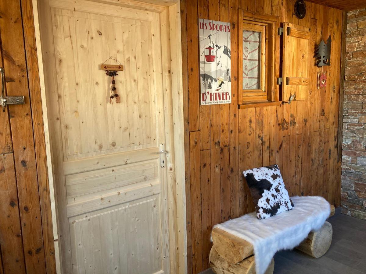 Chalet Cosy Renove Avec Vue Sur Le Lac Les Angles  Exteriör bild